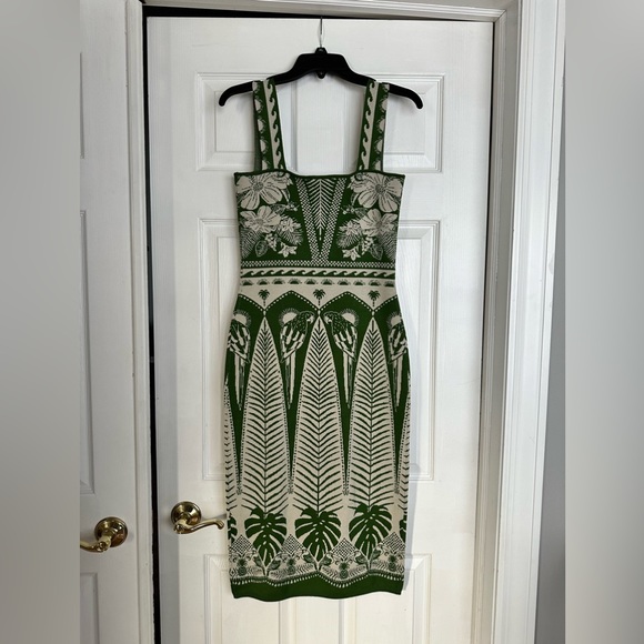 FARM Rio Off-White Macaw Elegance Knit Dress - Picture 5 of 5